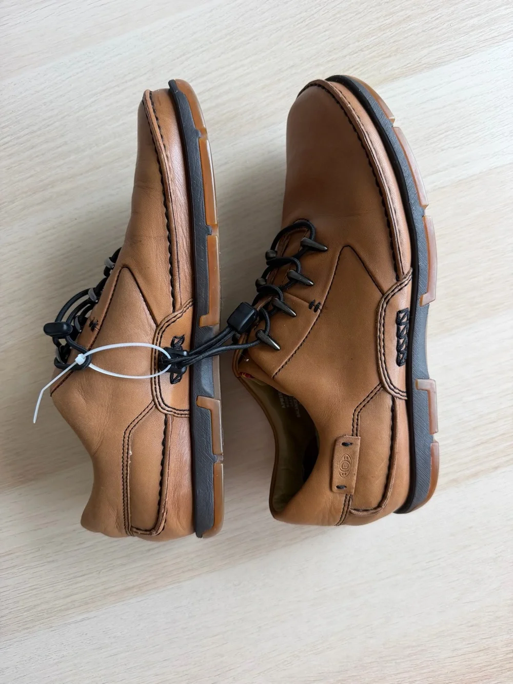 I.Travel Men's Leather Moc Toe Casual Shoes Size 9 (42 EUR) Tan Bungee Lace